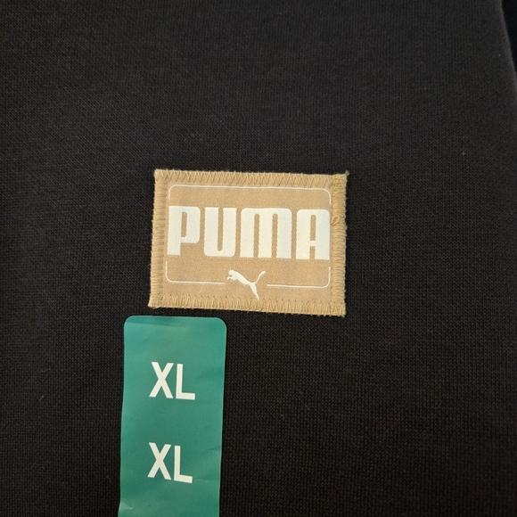 PUMA Women's Fleece Crewneck Sweatshirt Badge Black NWT Size XL - Picture 2 of 16
